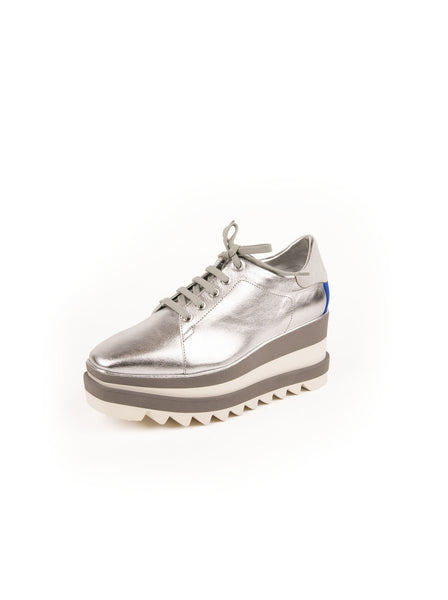 Sneak Elyse Platform Sneaker - Silver / White