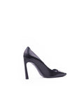 Roger Vivier - Belle Vivier Trompette Pump - Black - ForwardModa
