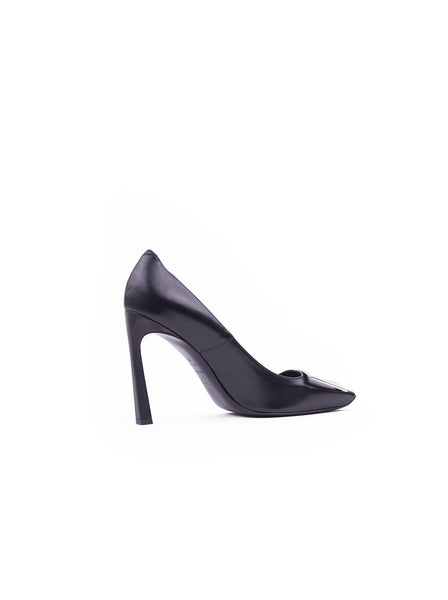 Roger Vivier - Belle Vivier Trompette Pump - Black - ForwardModa