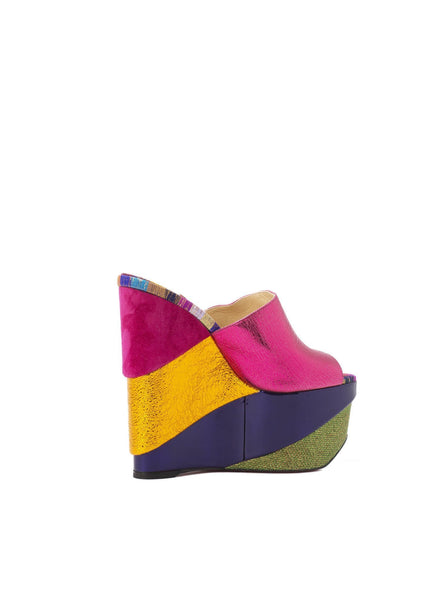 Christian Louboutin - Carnababe 150 Glossy Wedge Sandals - Multi - ForwardModa